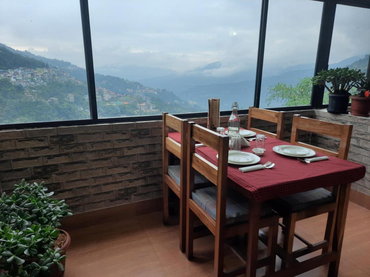 Hotel Hill Castle Gangtok Exteriör bild